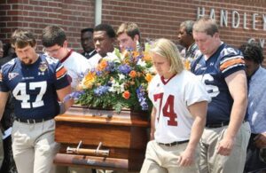 Tragedy Hits Auburn Tigers as Beloved Player’s Life Ends Suddenly, Tears Flood Locker Room, Team and Fans Grapple with Heartbreak, Memories of Joyful Spirit Bring Comfort, Community Mourns, Honoring a Young Life Taken Far Too Soon…